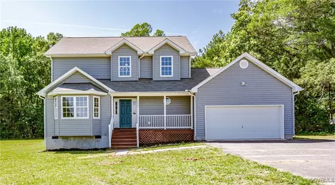 12037 Walnut Hill Dr, Rockville, VA 23146