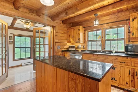 Kitchen - 13 Bunker Blvd, Palmyra, VA 22963 photo 2 of 2