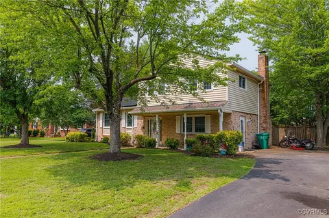 9301 Carlway Ct, Henrico, VA 23228