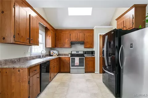 2912 Mcmanaway Dr, Midlothian, VA 23112 photo 15