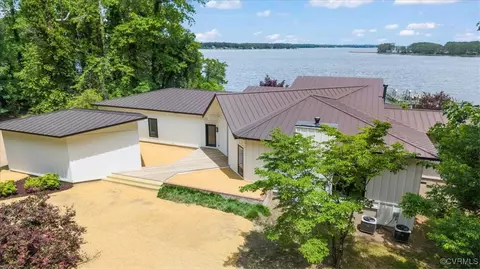 1665 Wilton Creek Rd, Hartfield, VA 23071