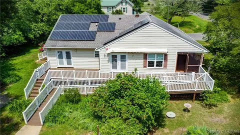 1900 Mark Pine Rd, Hayes, VA 23072