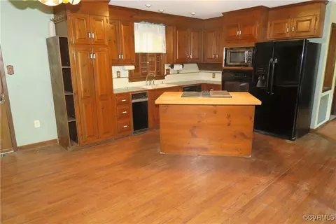 Kitchen - 3029 Cicero Pkwy 3035 Maplevale, Chester, VA 23831 photo 1 of 2
