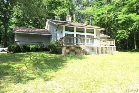 Exterior - 3029 Cicero Pkwy 3035 Maplevale, Chester, VA 23831 photo 14 of 14