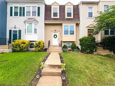 8905 Waites Way, Lorton, VA 22079