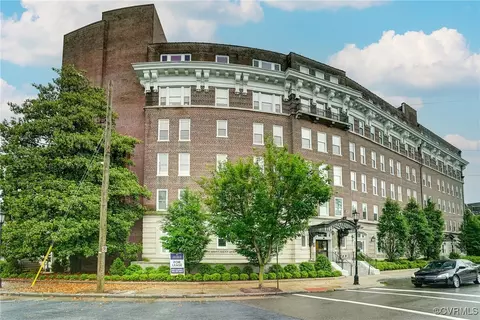 413 Stuart Cir #4C, Richmond, VA 23220