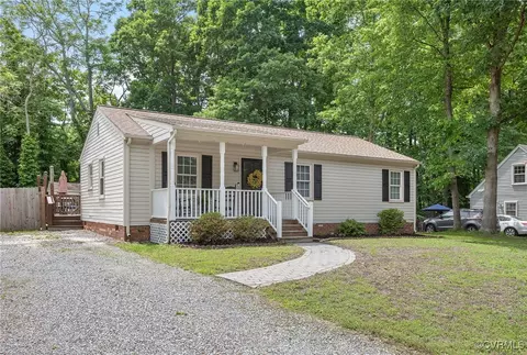 7031 Poteet Ln, Mechanicsville, VA 23111