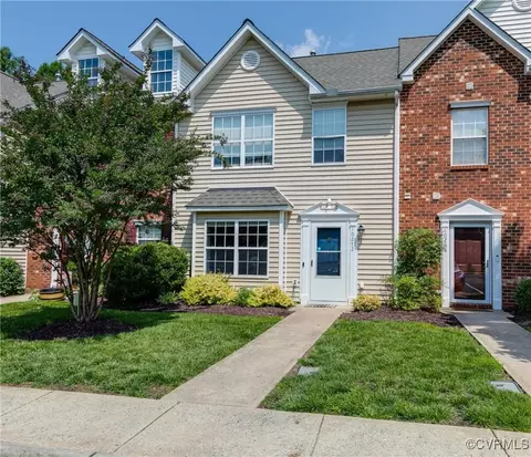 10272 Brian Ray Ct, Midlothian, VA 23112