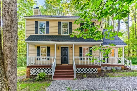 4381 Three Bridge Rd, Powhatan, VA 23139