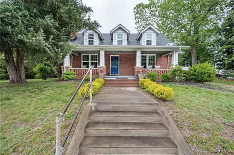 3710 W Hundred Rd, Chester, VA 23831