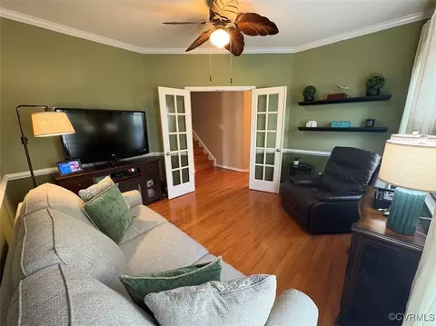 Living - 945 Gorham Ct, Midlothian, VA 23114 photo 2 of 2