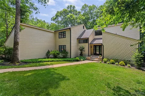 13700 Harbourwood Rd, Midlothian, VA 23112