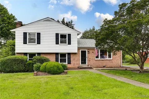 3906 W End Dr, Henrico, VA 23294