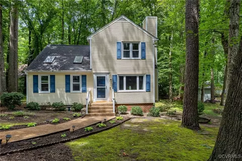 14702 Mill Spring Dr, Midlothian, VA 23112 photo 2