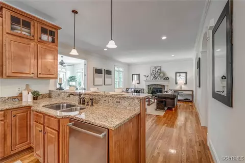 Kitchen - 3330 Handley Rd, Midlothian, VA 23113 photo 4 of 5
