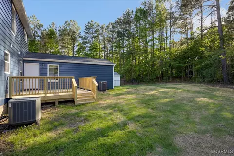 Exterior - 11202 Heathstead Rd, Chester, VA 23831 photo 7 of 10