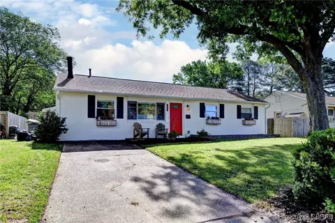 704 Athens Ave, Hampton, VA 23669