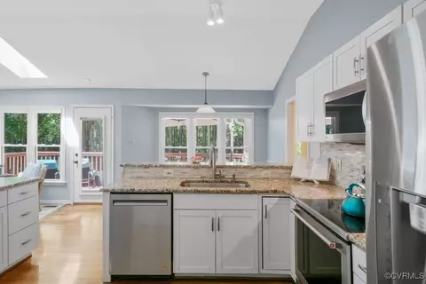 15300 Houndmaster Cir, Midlothian, VA 23112 photo 17