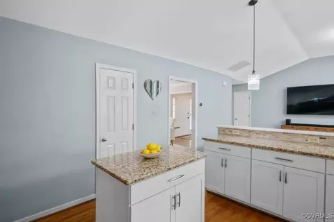 15300 Houndmaster Cir, Midlothian, VA 23112 photo 18