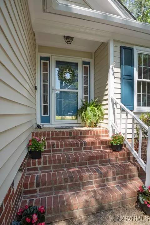 15300 Houndmaster Cir, Midlothian, VA 23112 photo 6