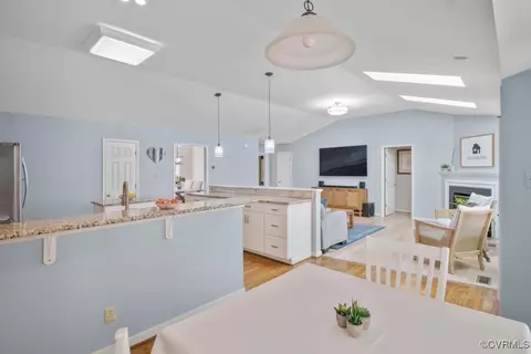 15300 Houndmaster Cir, Midlothian, VA 23112 photo 21