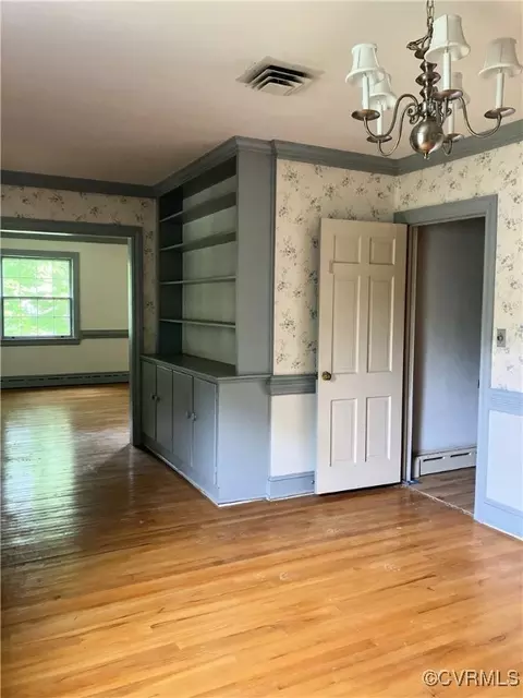 726 S Broad St, Kenbridge, VA 23944 photo 11