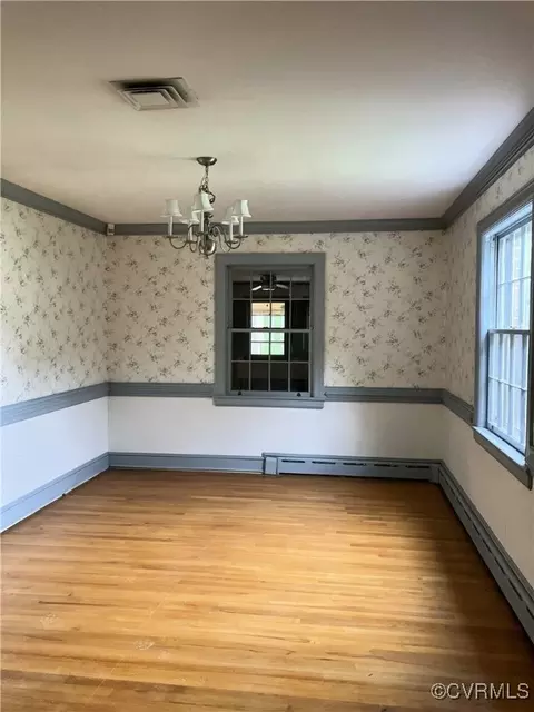 726 S Broad St, Kenbridge, VA 23944 photo 10