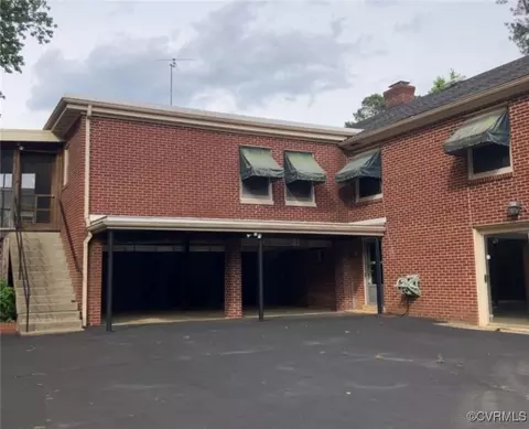 726 S Broad St, Kenbridge, VA 23944 photo 4