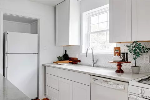 6904 Three Chopt Rd, Richmond, VA 23226 photo 12