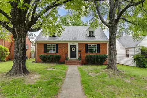 6904 Three Chopt Rd, Richmond, VA 23226 photo 2