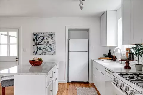 6904 Three Chopt Rd, Richmond, VA 23226 photo 10