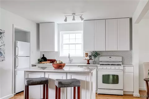 6904 Three Chopt Rd, Richmond, VA 23226 photo 7