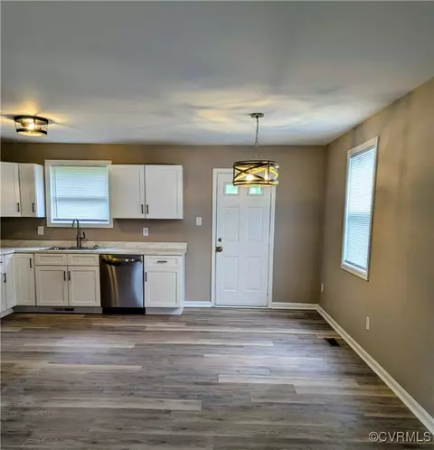 1422 Lenmore St, Richmond, VA 23224 photo 5