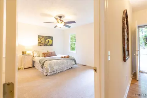 9845 Knobs Hill Ln, Amelia Court House, VA 23002 photo 14