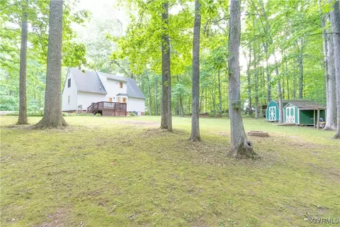 9845 Knobs Hill Ln, Amelia Court House, VA 23002 photo 37