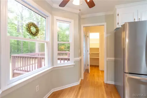 9845 Knobs Hill Ln, Amelia Court House, VA 23002 photo 11
