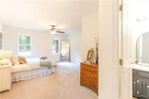 9845 Knobs Hill Ln, Amelia Court House, VA 23002 photo 17