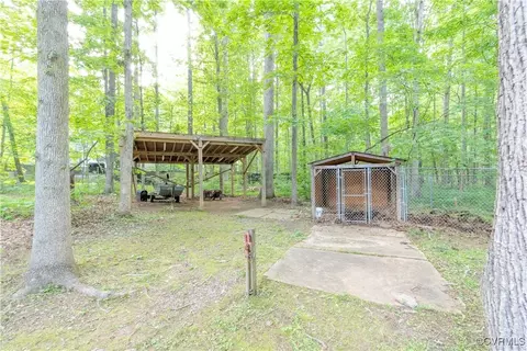 9845 Knobs Hill Ln, Amelia Court House, VA 23002 photo 36