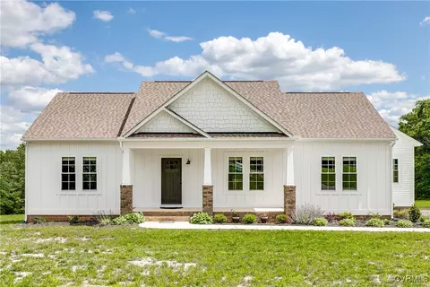 174 Goshen Rd, Cumberland, VA 23040