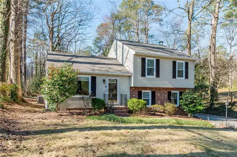 7611 Comanche Dr, Richmond, VA 23225 photo 2