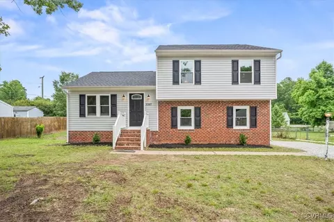 Exterior - 3207 Mark Rd, Richmond, VA 23234 photo 2 of 7