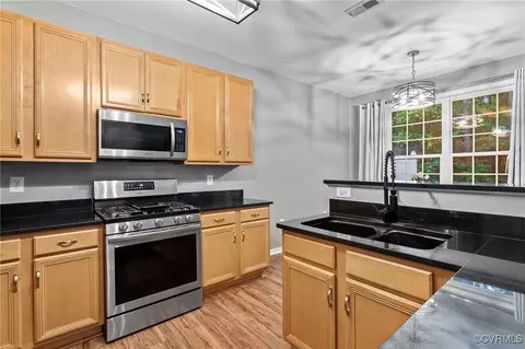 1753 Rose Mill Cir, Midlothian, VA 23112 photo 2