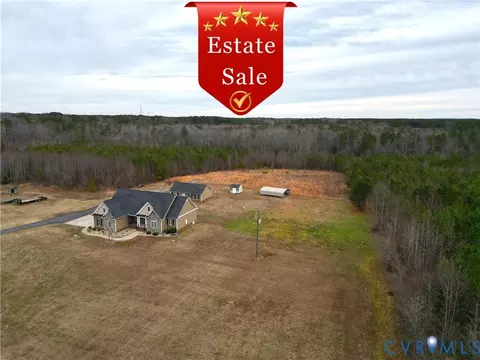 8801 Vaughan Rd, Petersburg, VA 23805