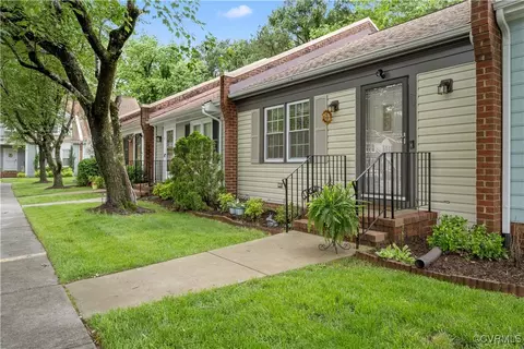 20 Brandywine Ct, Colonial Heights, VA 23834