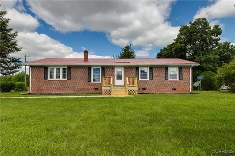 14560 Lodore Rd, Amelia Court House, VA 23002