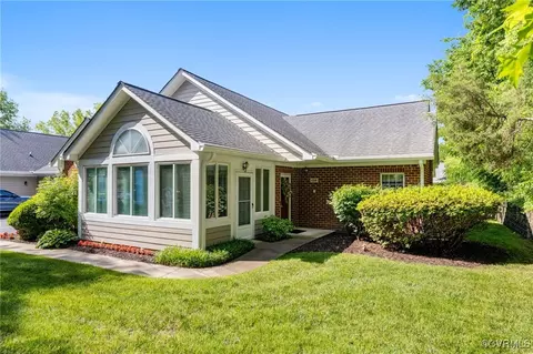 1314 Tannery Cir, Midlothian, VA 23113 photo 2