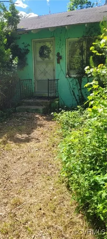 368 Greenbriar Rd, Walkerton, VA 23177