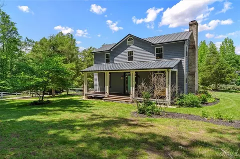 3047 Sand Wedge Ct, Louisa, VA 23093