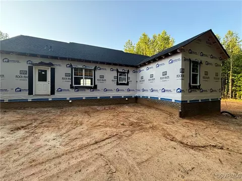 80 Maple Tree Ln, Spring Grove, VA 23881 photo 5