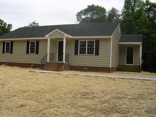1547 Globe Rd, Aylett, VA 23009 photo 1